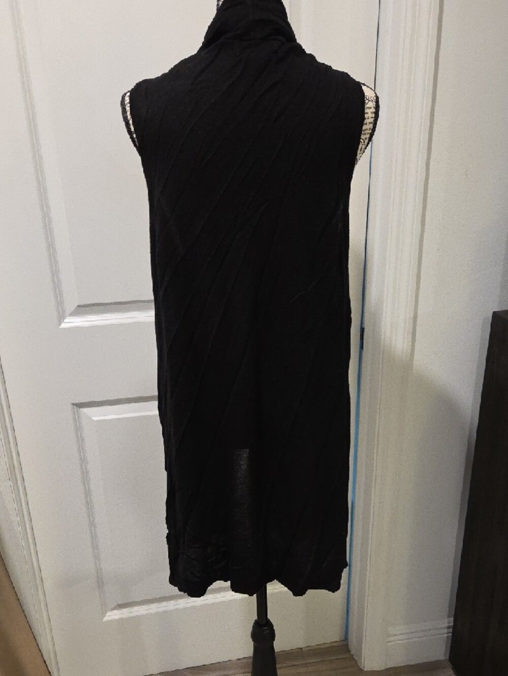 Joseph A Black Open-Front Drape Cardigan Vest Size M! - Picture 2 of 7